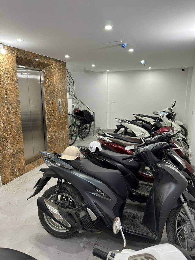Bán Nhà Định Công Thượng. Hoàng Mai. Lô Góc. 7 Tầng Thang Máy. DT 65m2. MT 5,2m. Giá 17 Tỷ. - Ảnh chính